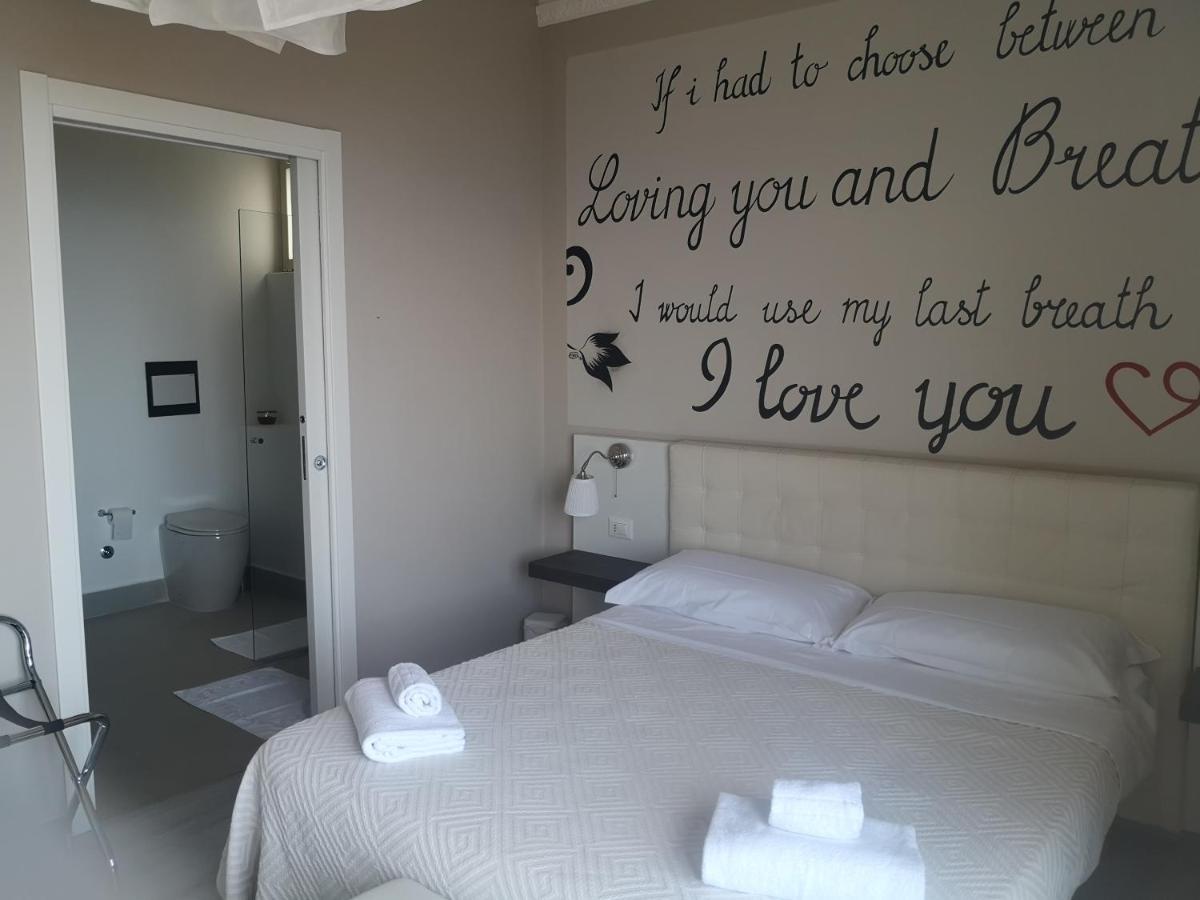 Athena Charming Rooms ตาออร์มินา ภายนอก รูปภาพ