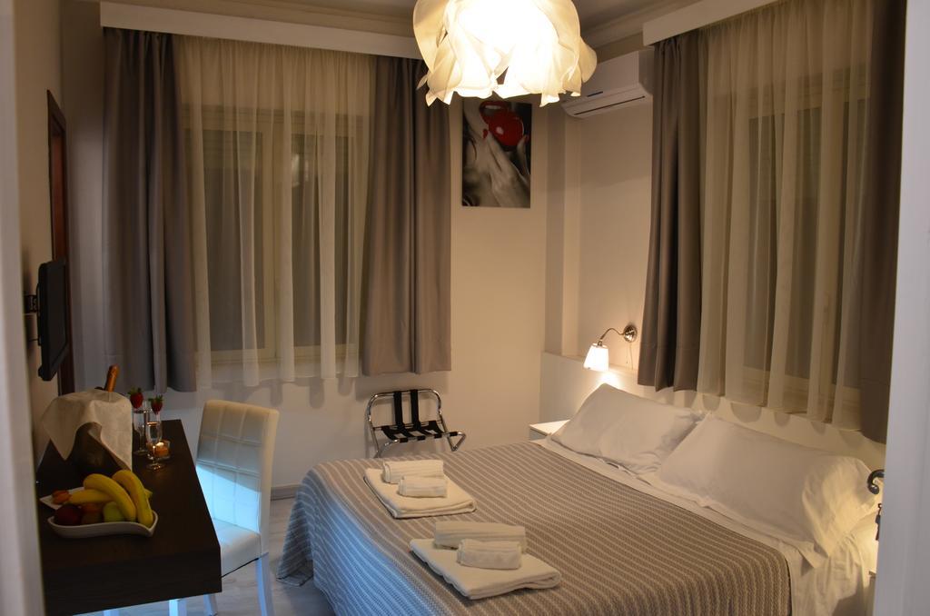 Athena Charming Rooms ตาออร์มินา ภายนอก รูปภาพ