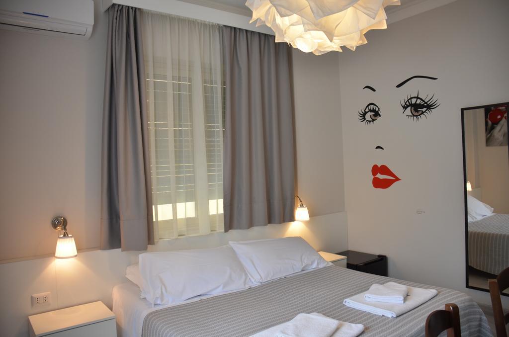 Athena Charming Rooms ตาออร์มินา ภายนอก รูปภาพ